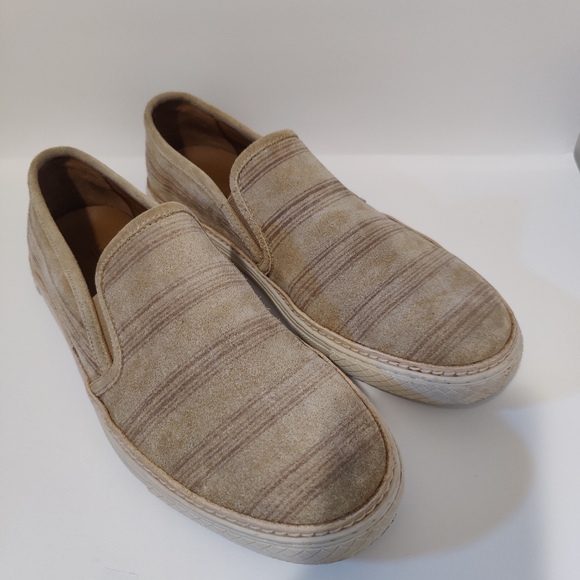 Frye Gates Print Slip On Sneakers - Picture 9 of 9